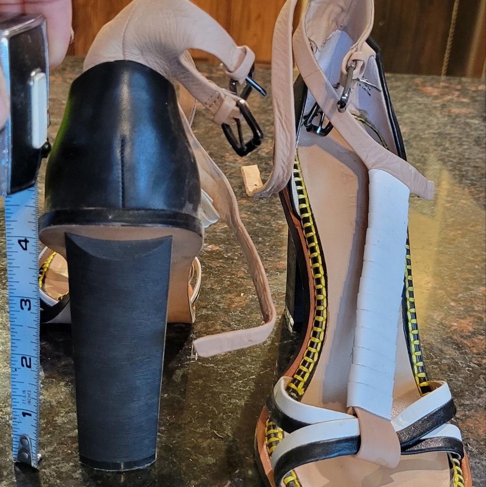 Beautiful original Lamb hills